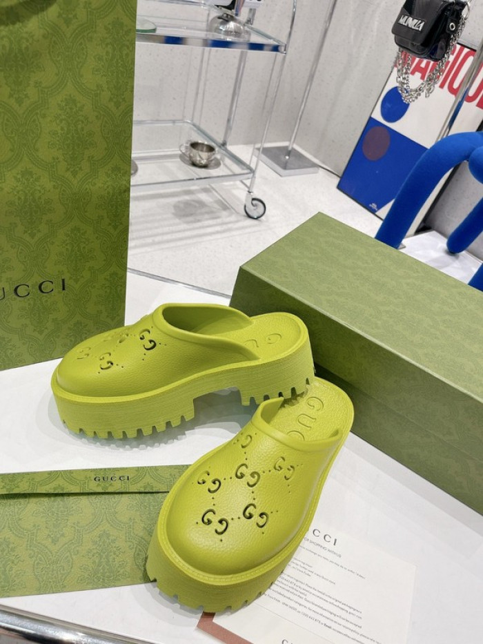 gucc slippers