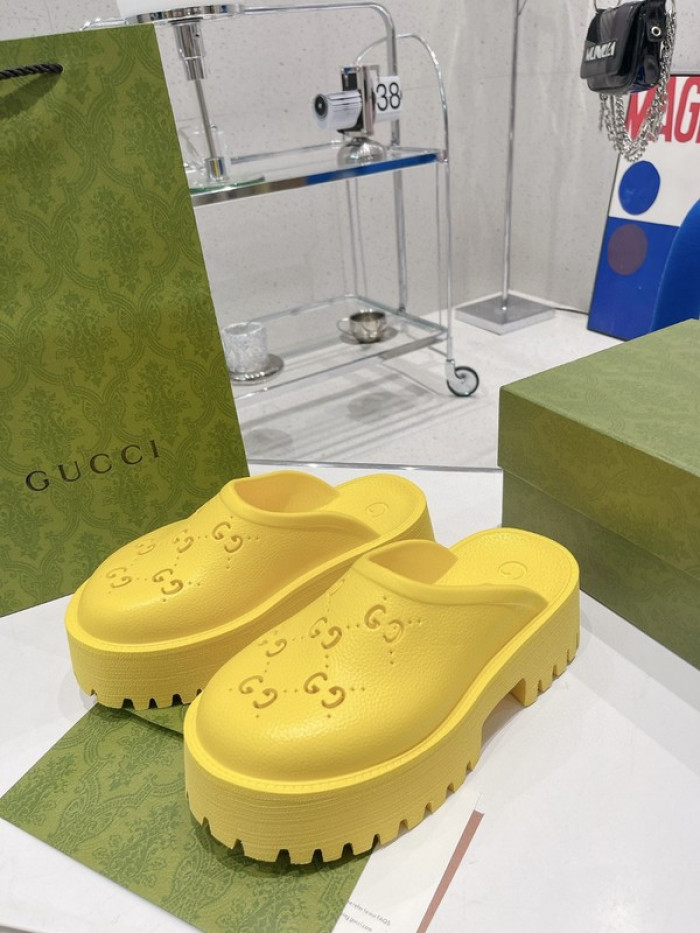 gucc slippers