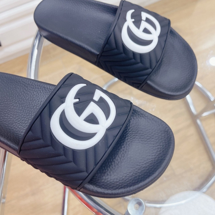 gucc slippers