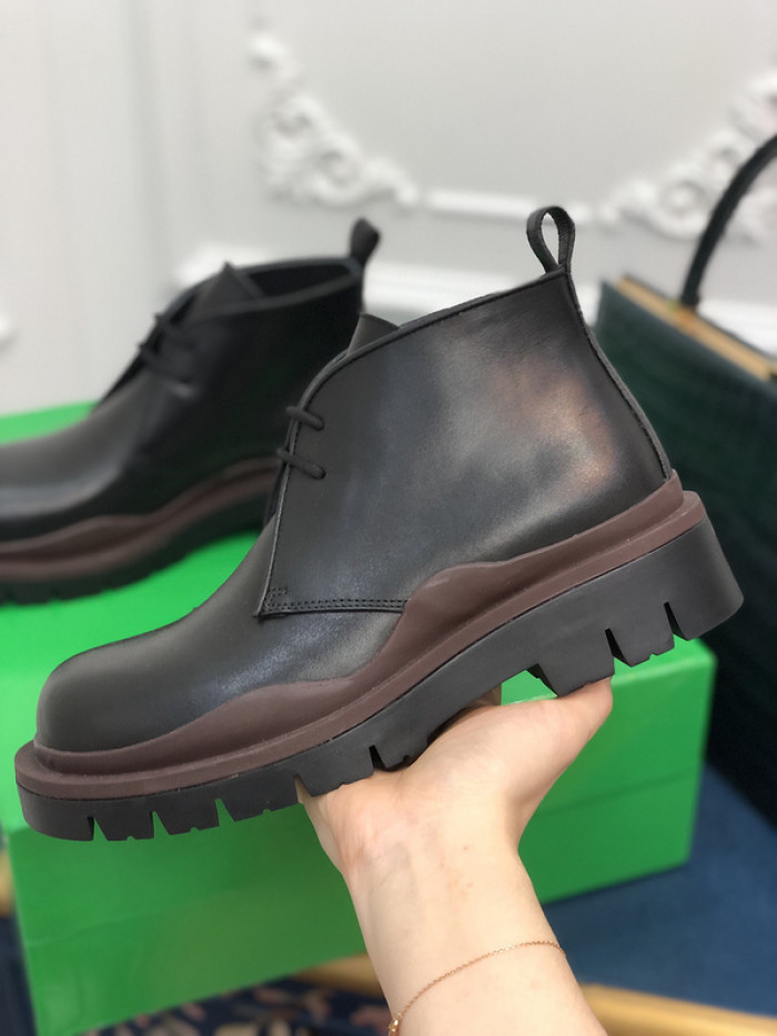 Bo*te*ga ve*ne*ta sneaker