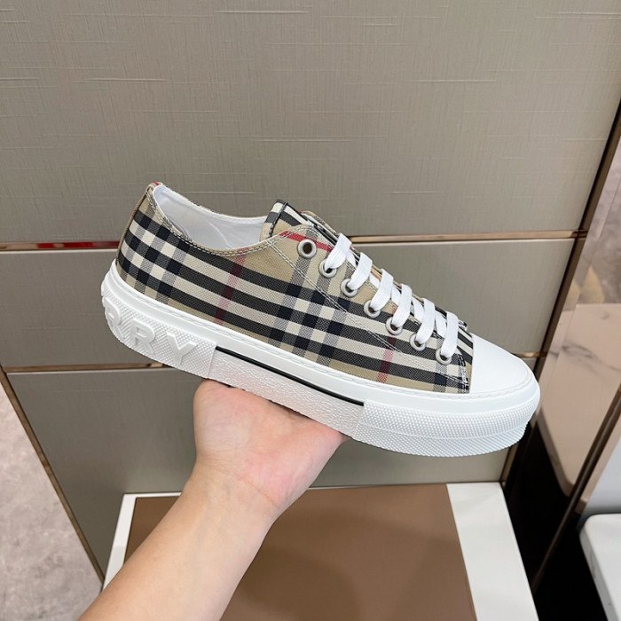 bby sneaker by0012