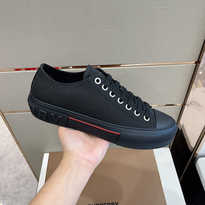 bby sneaker by0013