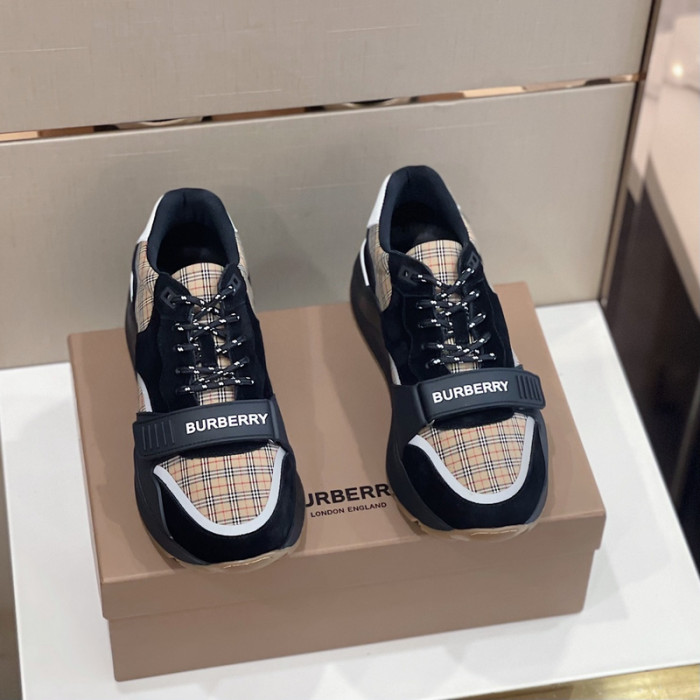 bby sneaker by0017