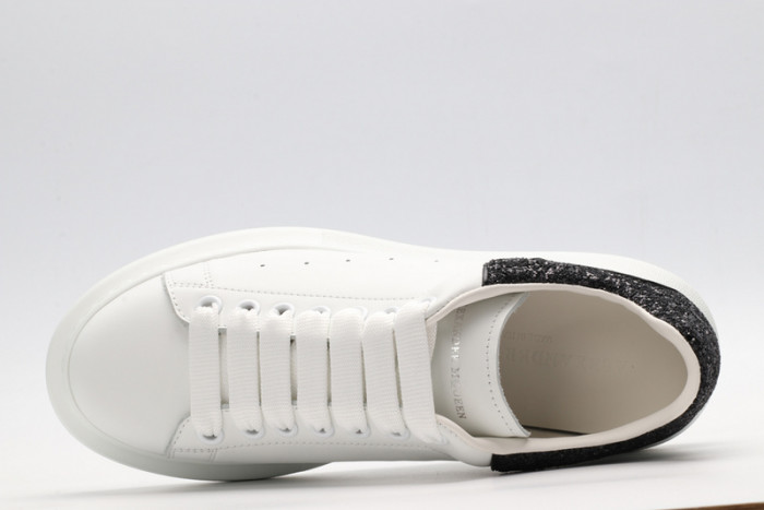 A1exa*der Mcqv*en SNEAKERS MC5563-048