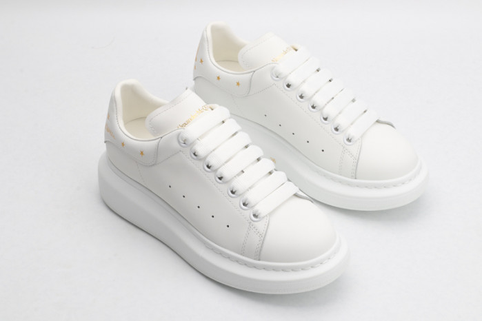 A1exa*der Mcqv*en SNEAKERS MC5563-063