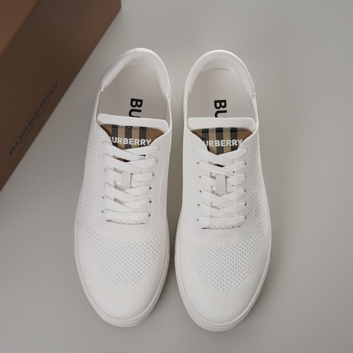 bby sneaker by0045
