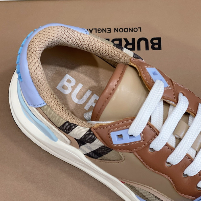 bby sneaker by0054