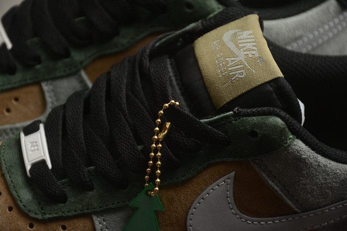 Nike Air Force 1 Low "Christmas" CQ5059-101