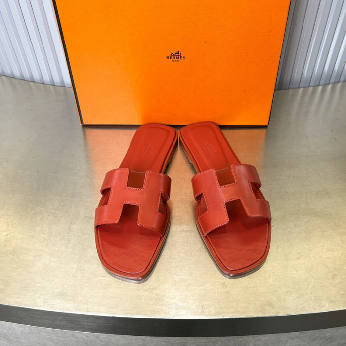 H**mes slide cu526-2051