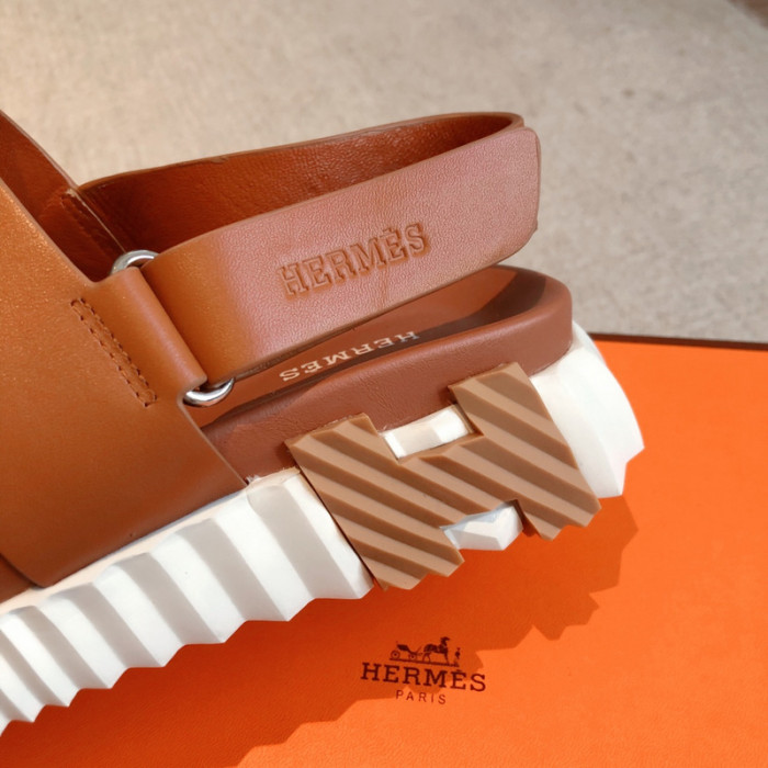 he*mes slide cu526-2070