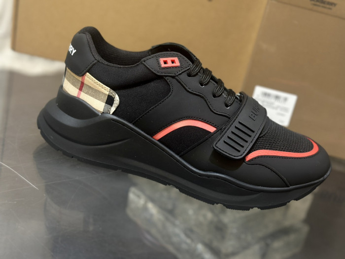 bby sneaker by0061