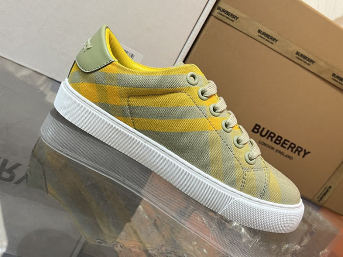 bby sneaker by0087