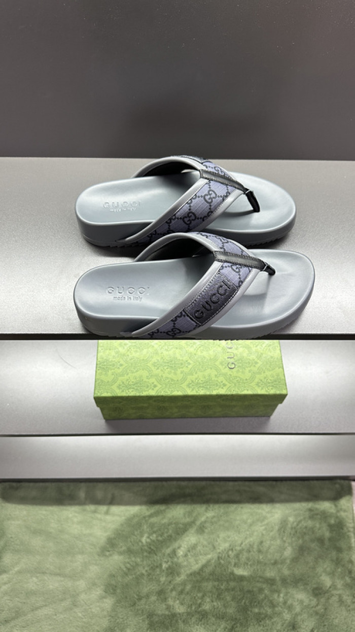 GUC* SLIPPERS DR258-078