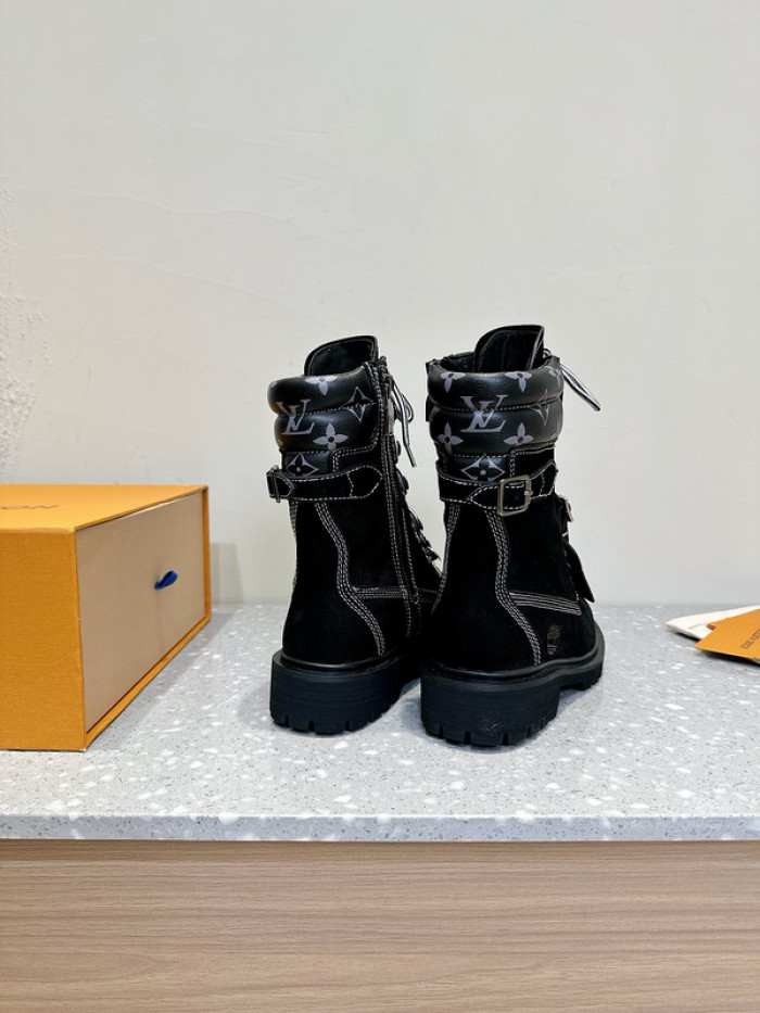1V Boot SNEAKERS 1V0425-058