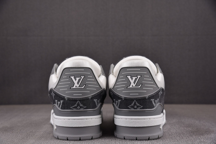 1V SNEAKERS 1V0425-089