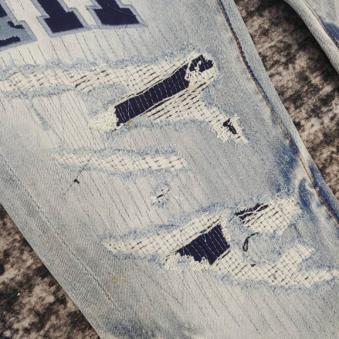 AM1R1 AM229-095