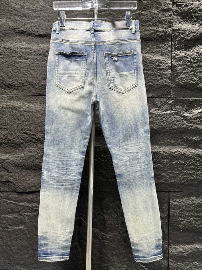 AM1R1 AM229-105