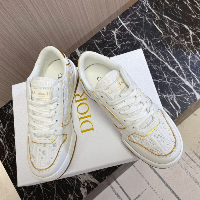 D10R SNEAKERS D896-099
