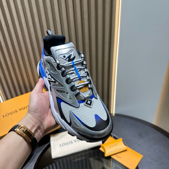 1V SNEAKERS 1V0425-118