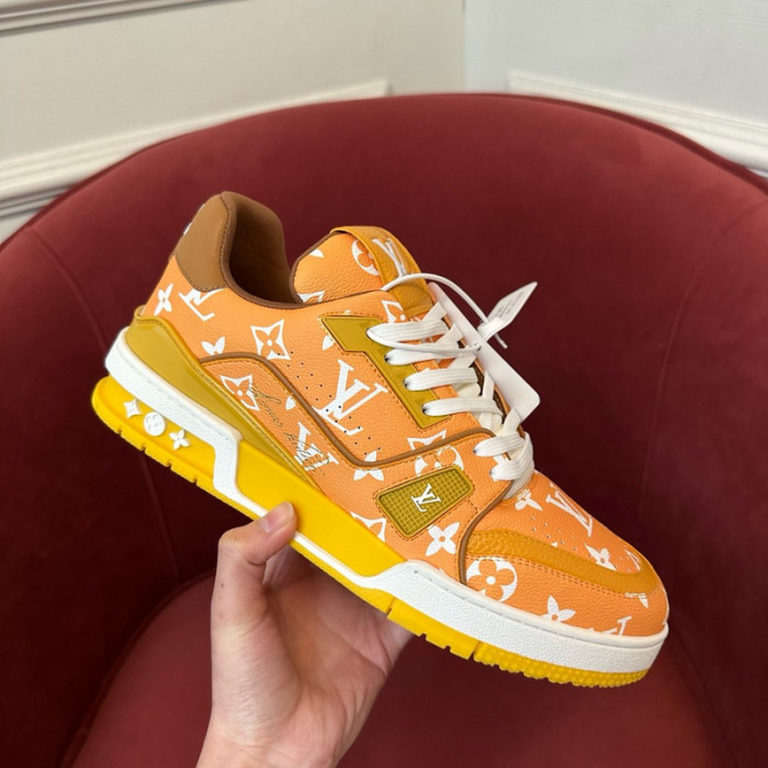 1V SNEAKERS 1V0425-125