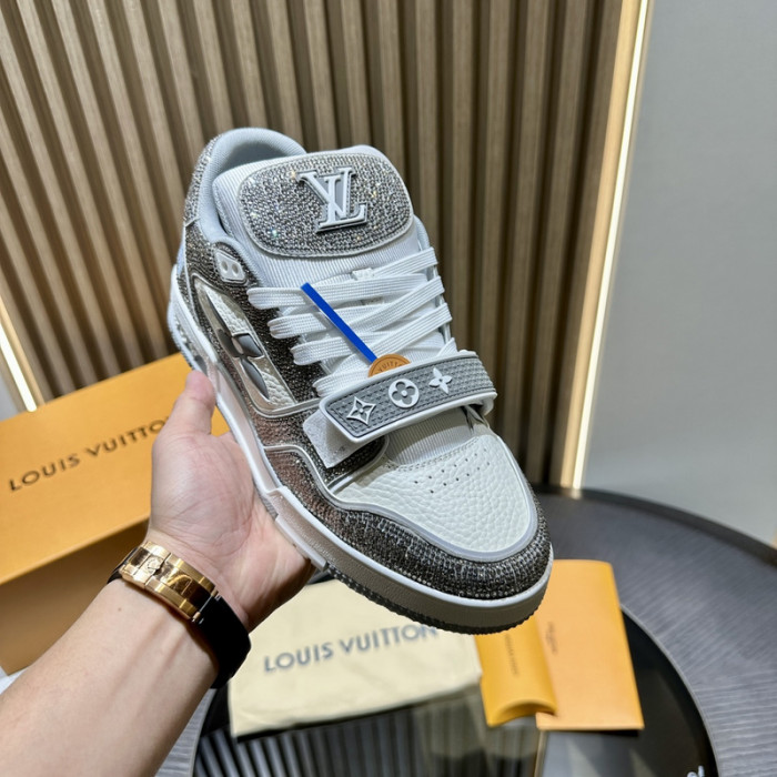 1V SNEAKERS 1V0425-143