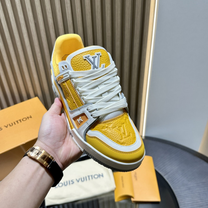 1V SNEAKERS 1V0425-148