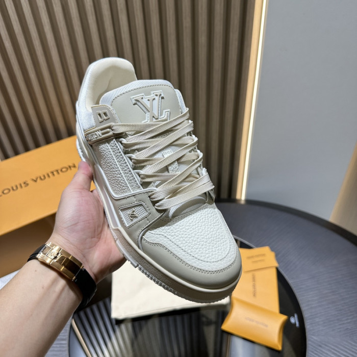 1V SNEAKERS 1V0425-166