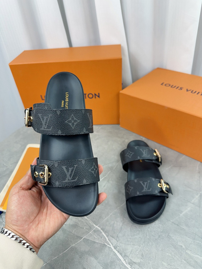 1*V SLIPPERS 11V0107-048