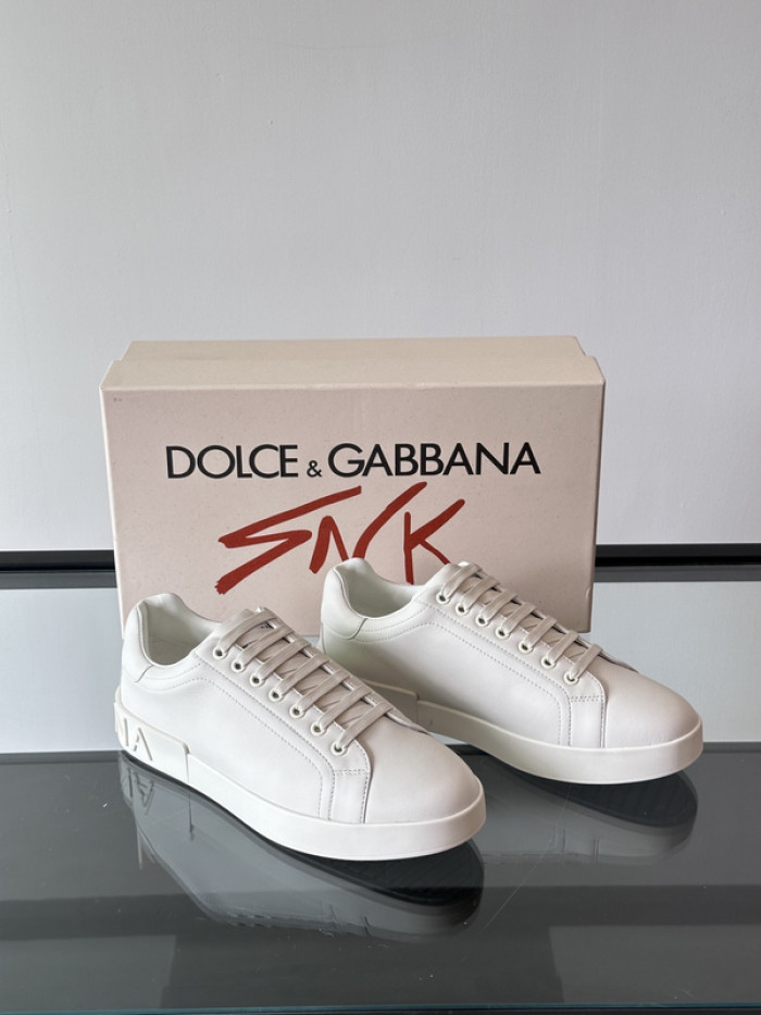 D.G. Sneakers DG210-177