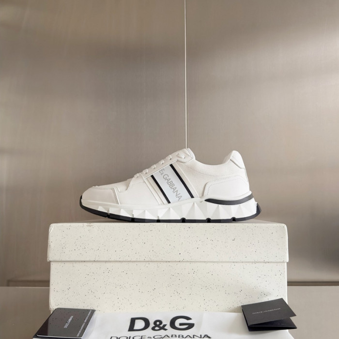 D.G. Sneakers DG210-198