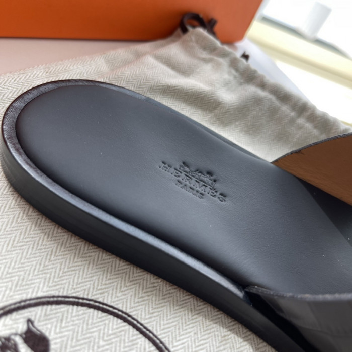 He*mes Slide CU526-2146