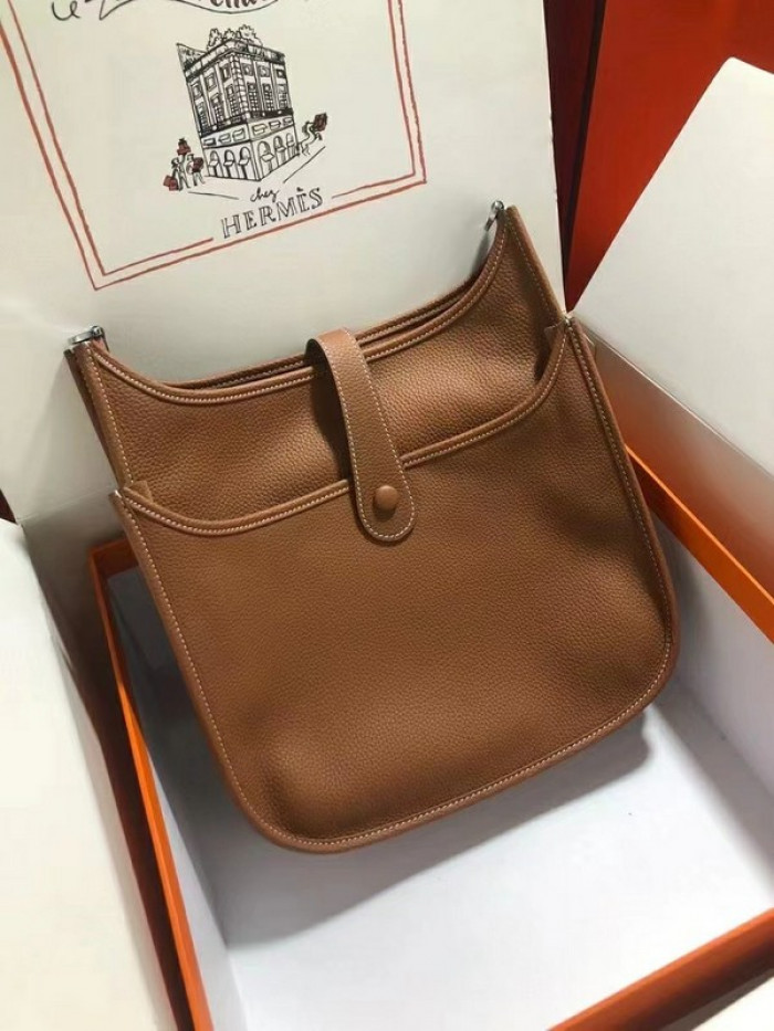 Her*mes bag B0113-185