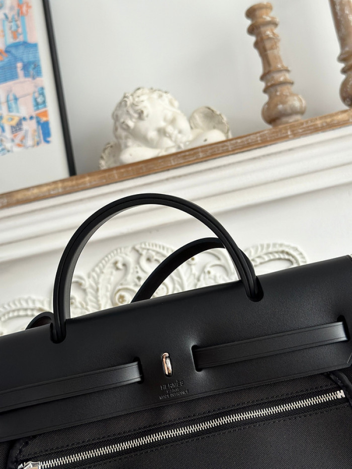 Her*mes bag B0113-196