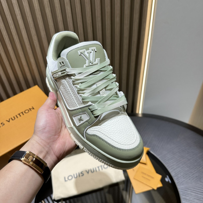 1V SNEAKERS 1V0425-272