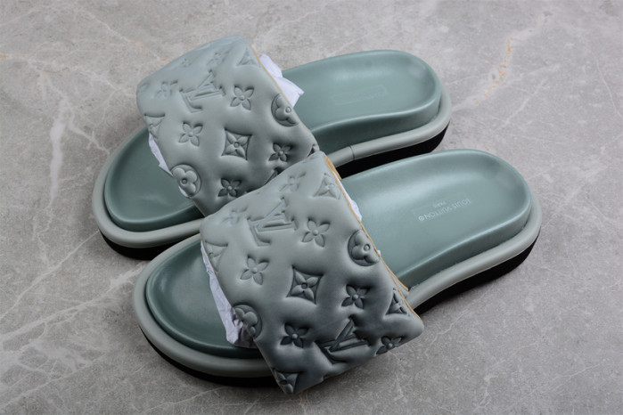 1*V SLIPPERS 11V0107-062