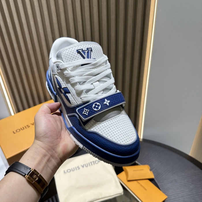 1V SNEAKERS 1V0425-277