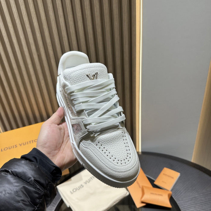 1V SNEAKERS 1V0425-290