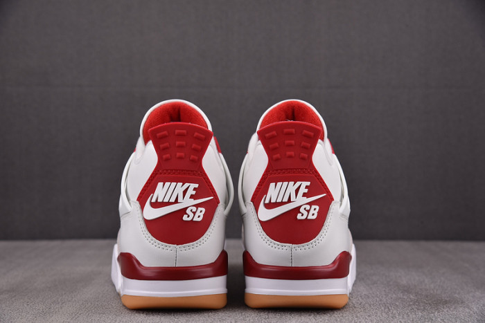 Nike SB x Air Jordan 4 Retro SP