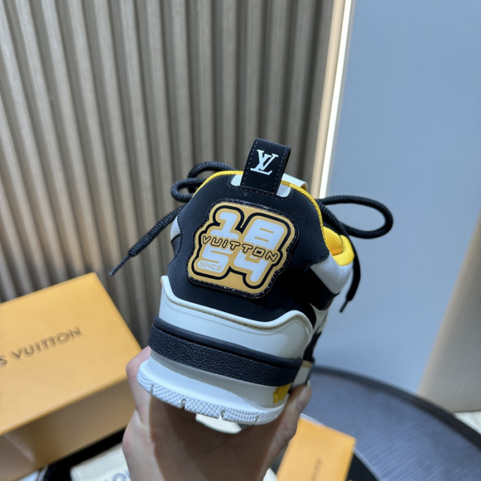1V SNEAKERS 1V0425-309