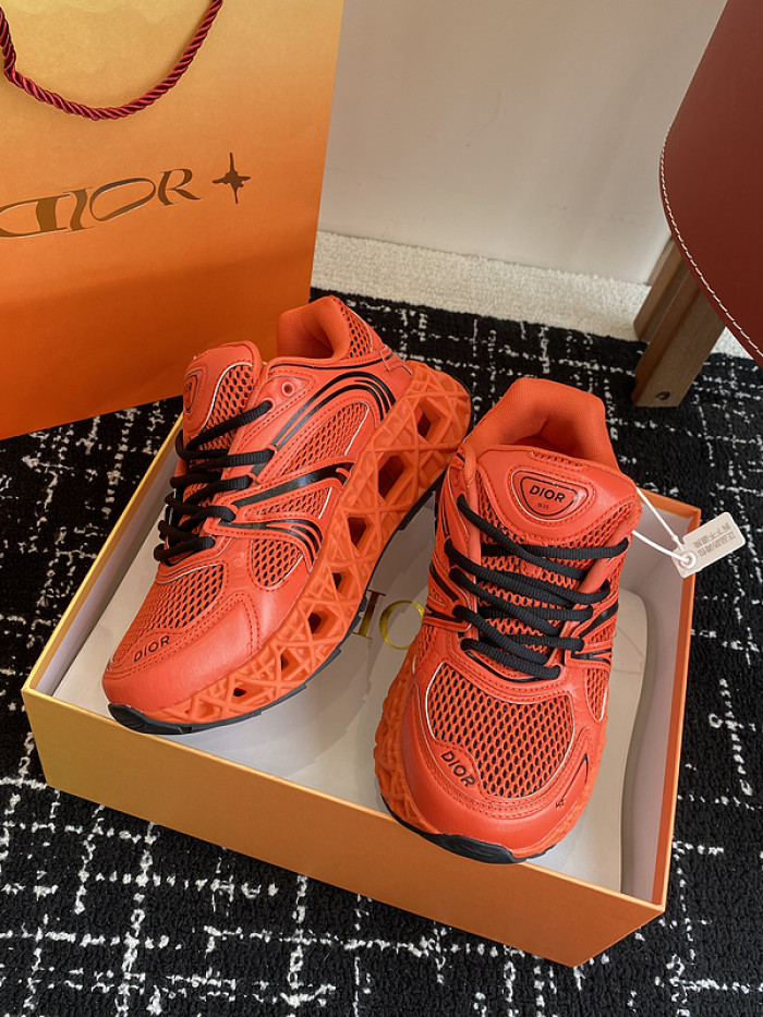 D10R SHOES B35 B35-002