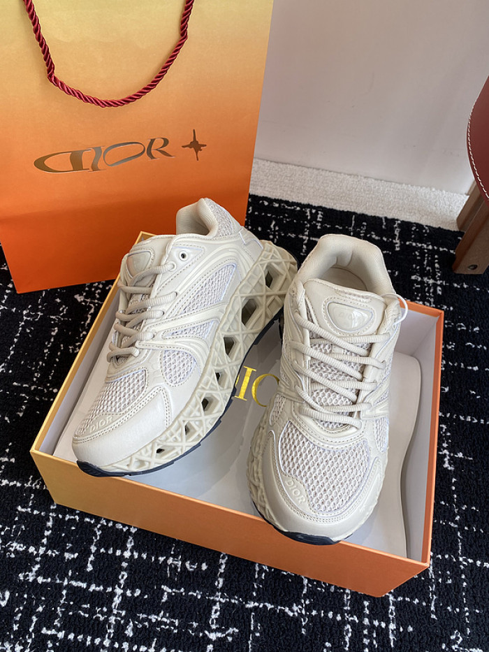 D10R SHOES B35 B35-004