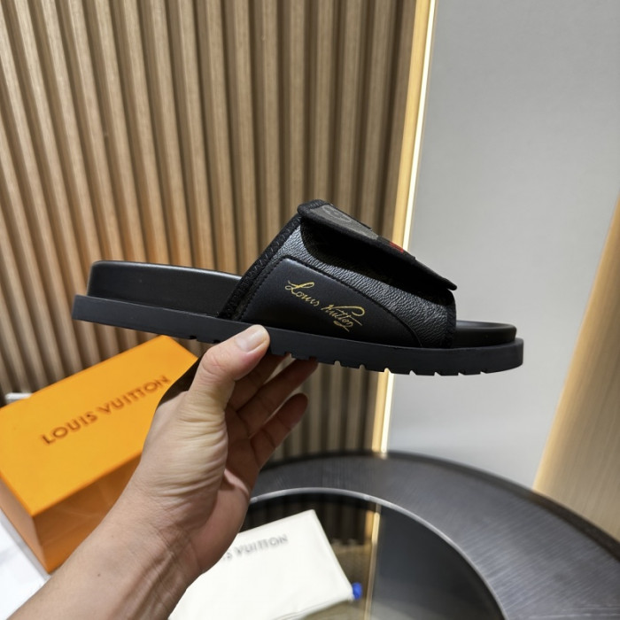 1*V SLIPPERS 11V0107-075