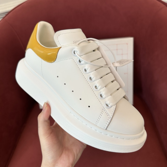 A1EXANDER M*QUEEN SNEAKERS WHGP7-197