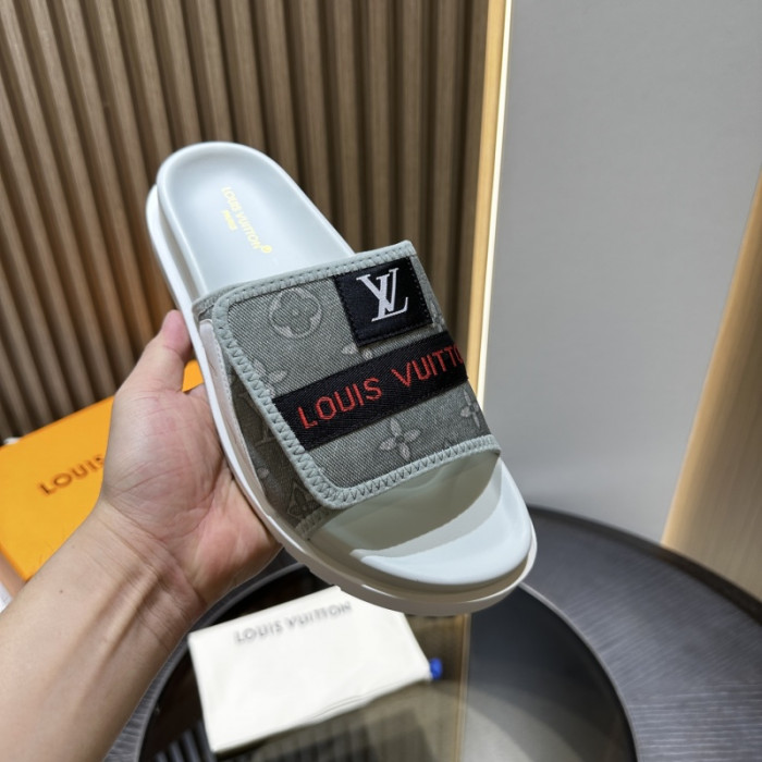 1*V SLIPPERS 11V0107-080