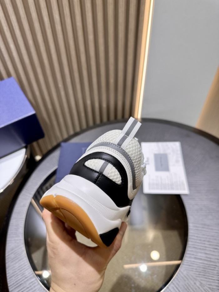 D10R B22 TRAINER SNEAKER DR258-0069