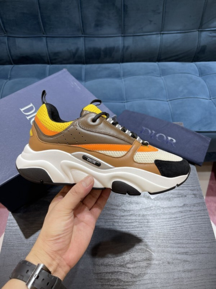 D10R B22 TRAINER SNEAKER DR258-0095
