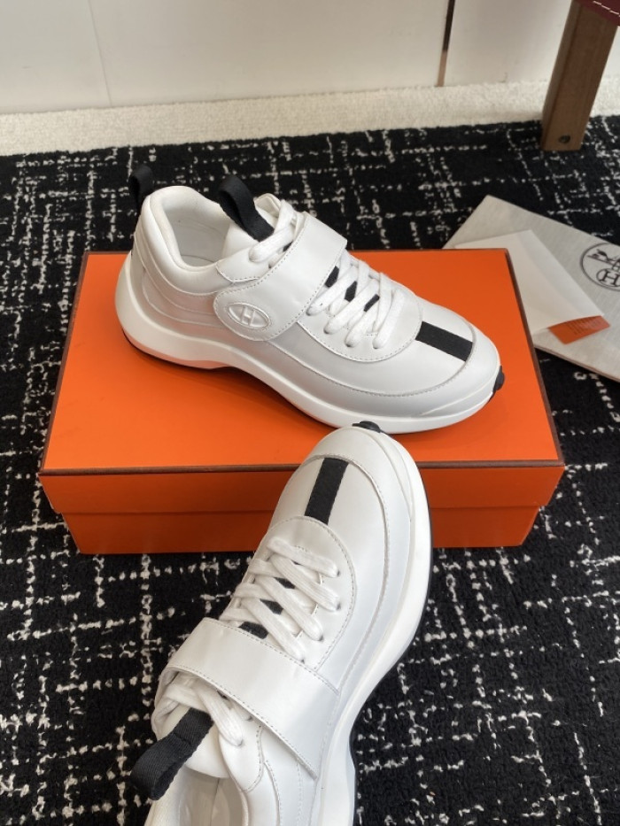 HER*MES SNEAKER HM1028-129
