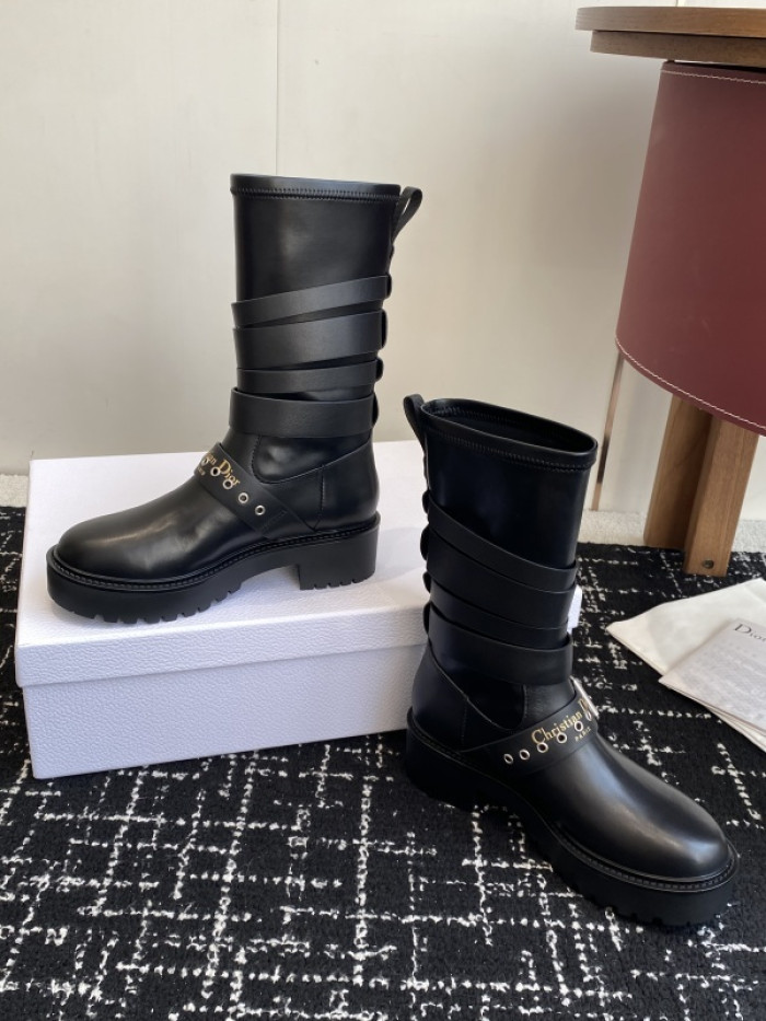 D10R Boots D897-173