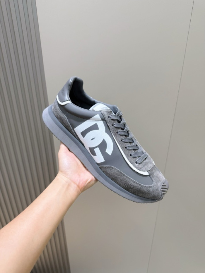 D.G. Sneakers DG210-264