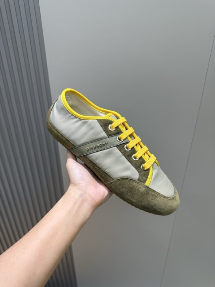 GIVEN-CHY SNEAKERS GIVEN018
